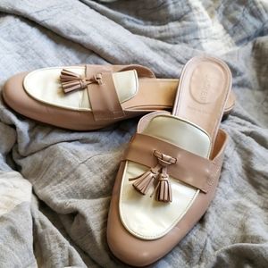 J Crew Tassled Slip on LOAFER Mule made Italy - 2 tone tan & creme size 8